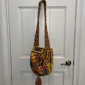 Super cute beach bag!